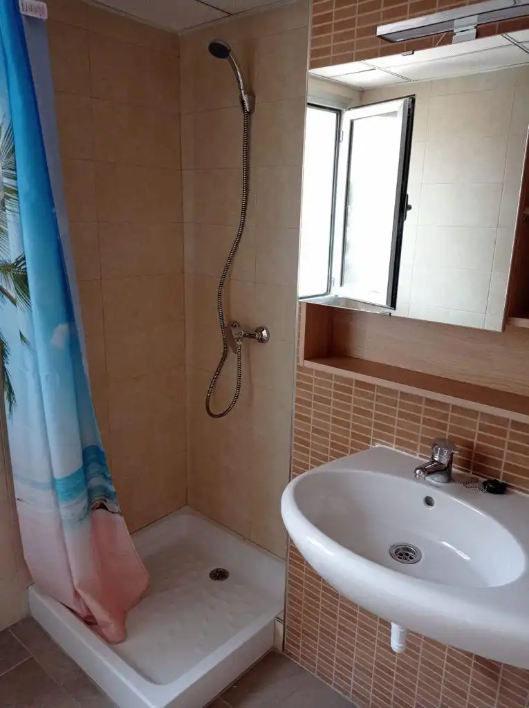 Bathroom of Flat for rent in Roquetas de Mar  with Heating, Terrace and Furnished