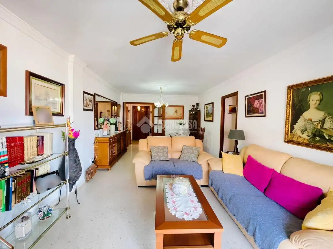 Sala de estar de Piso en venta en Fuengirola con Terraza