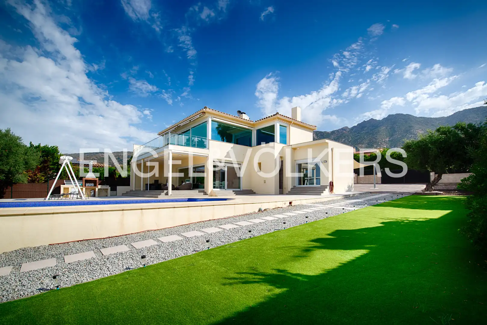 Haus mit Pool zum Verkauf in Carrer Balmes, imagen 3