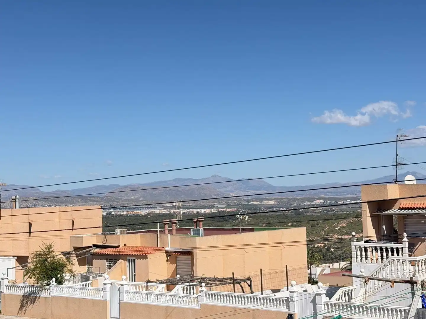 Außenansicht von Country house zum Verkauf in Santa Pola mit Heizung und Möbliert