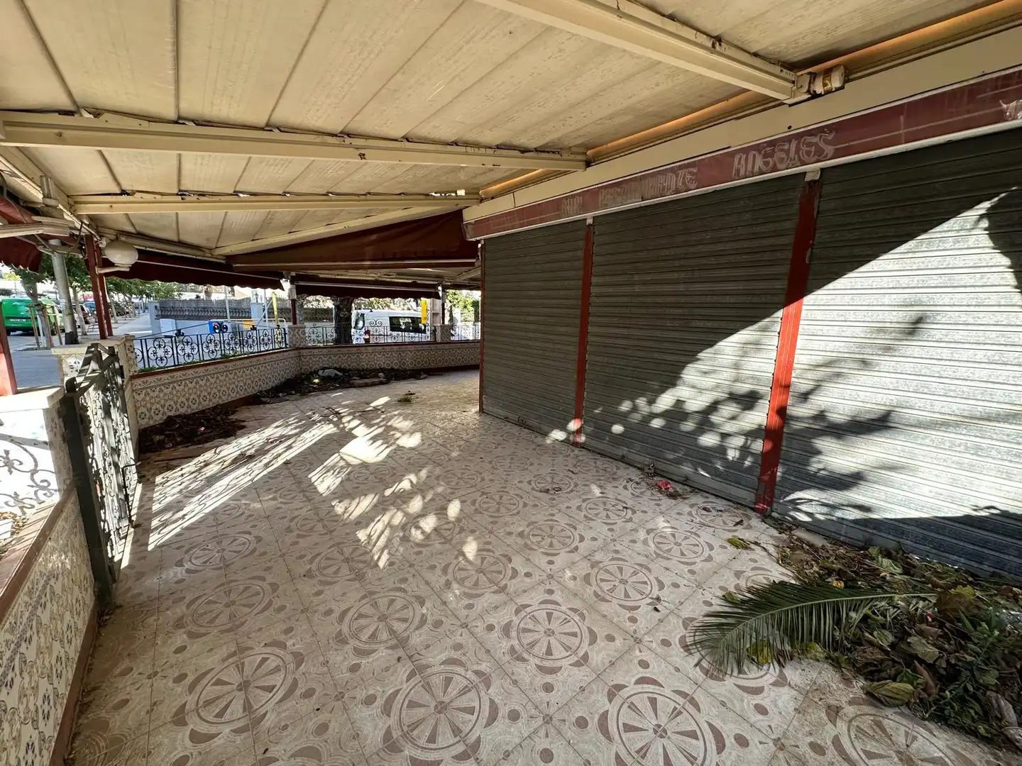Geschaftsraum zum Verkauf in Calafell mit Terrasse