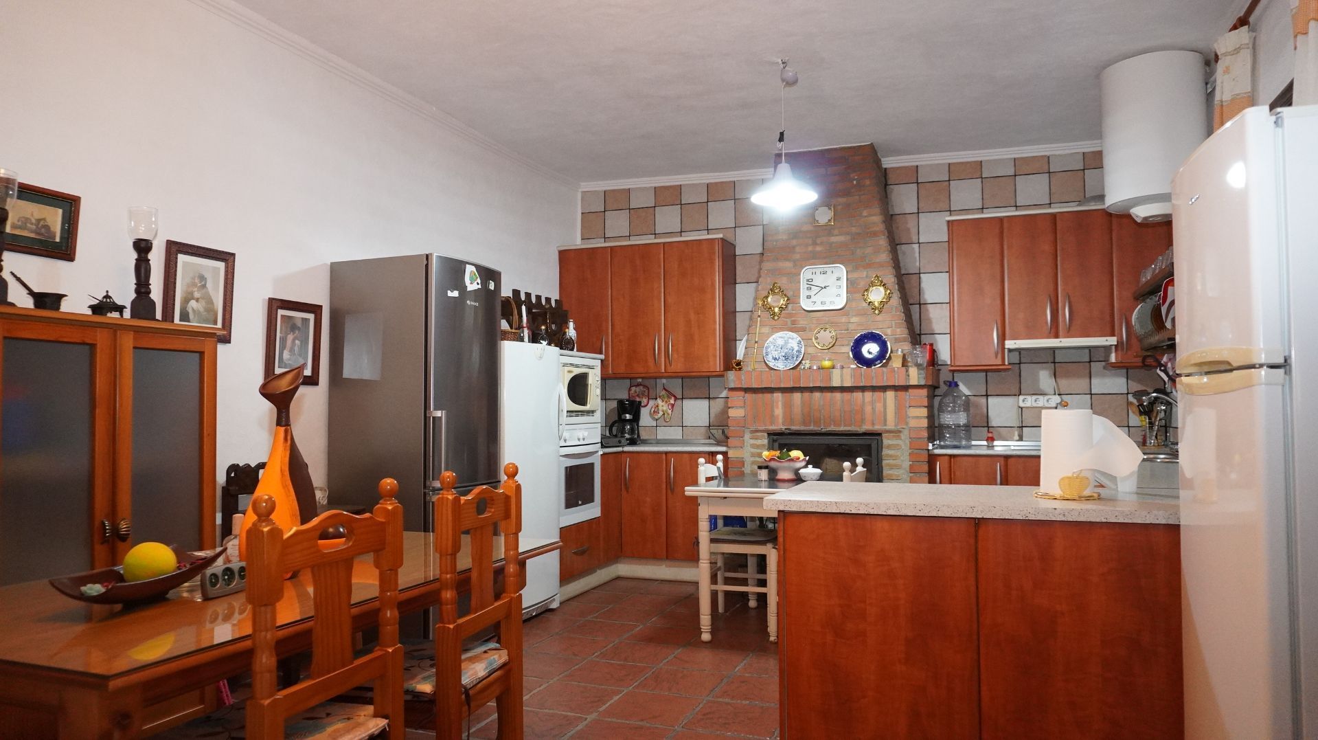 Cuina de Finca rústica en venda en Motril amb Aire condicionat, Jardí privat i Terrassa