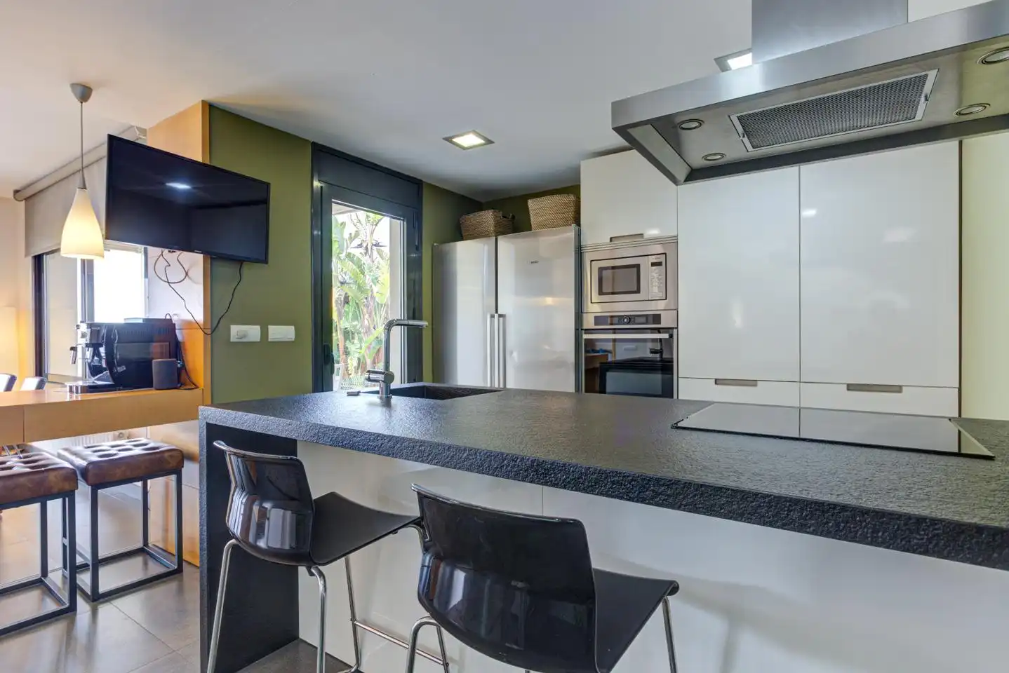 Küche von Haus oder Chalet zum Verkauf in Castelldefels mit Klimaanlage, Heizung und Privatgarten
