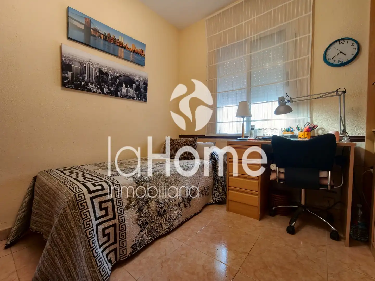 Sala de estar de Casa o chalet en venta en L'Eliana con Aire acondicionado, Calefacción y Jardín privado