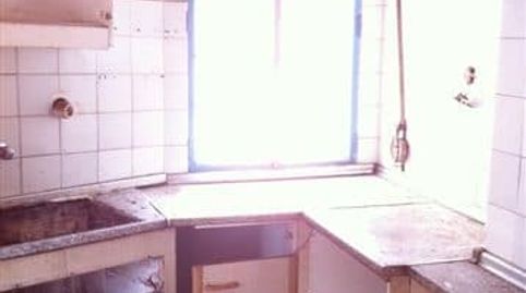 Foto 5 de Piso en venta en C7 Martires, La Roda, Albacete