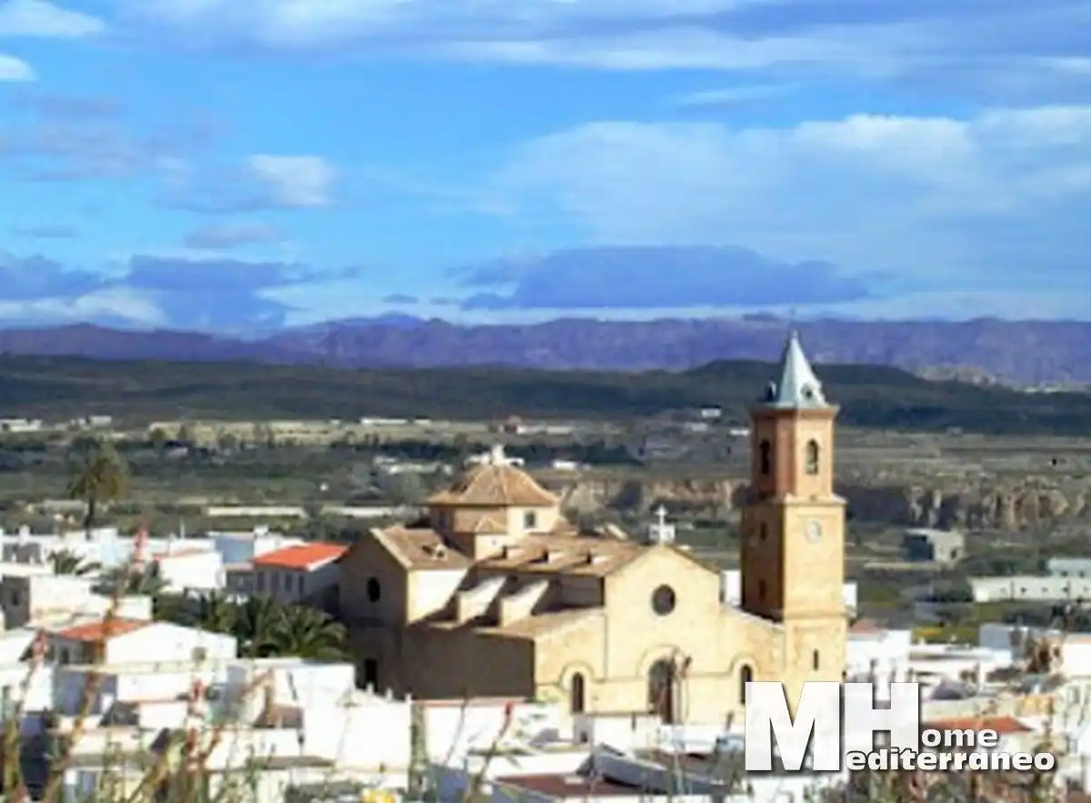 Vista exterior de Casa adosada en venda en Turre amb Terrassa i Traster