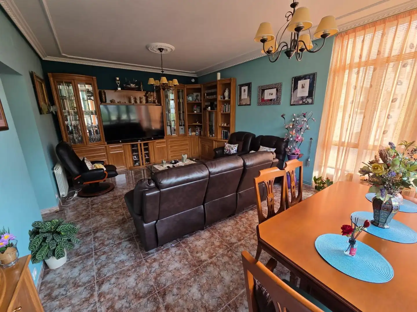 Sala d'estar de Edifici en venda en Mieres (Asturias)