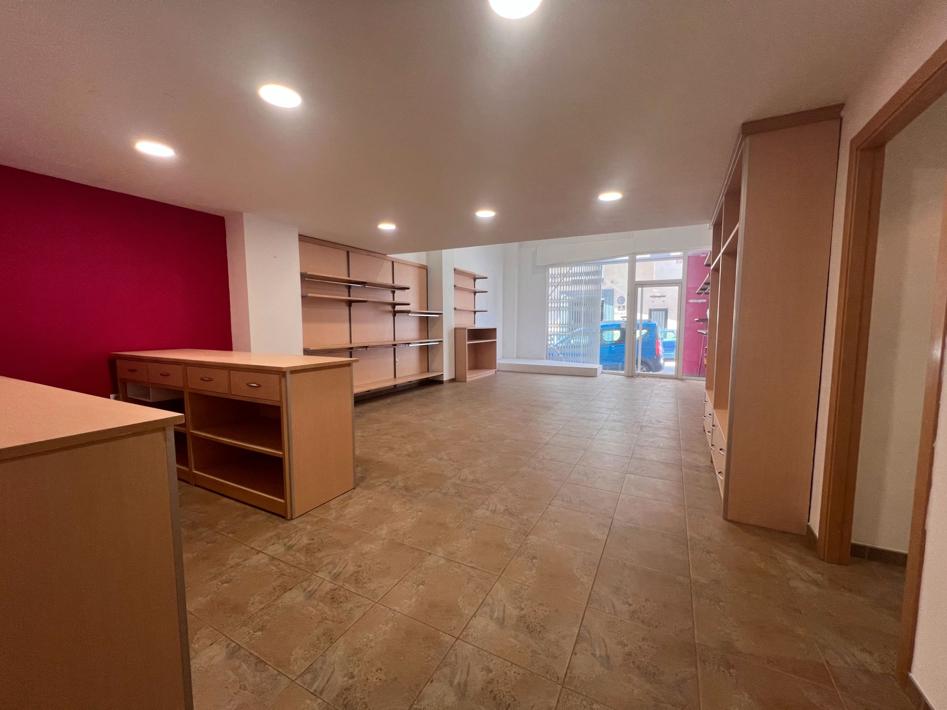 Premises for sale in L'Alcora  with Air Conditioner