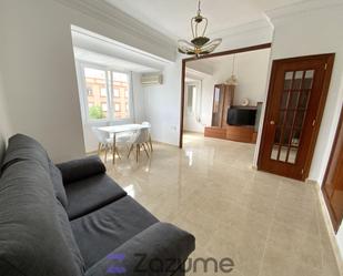 Flat to rent in Av. del País Valencià, Antigua Moreria