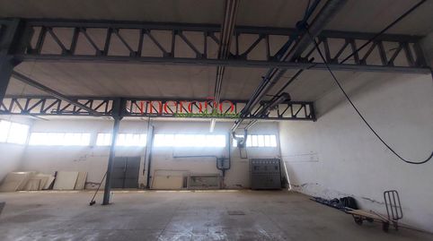 Foto 2 von Fabrikhallen zur Miete in El Palmeral - San Antón, Elche / Elx