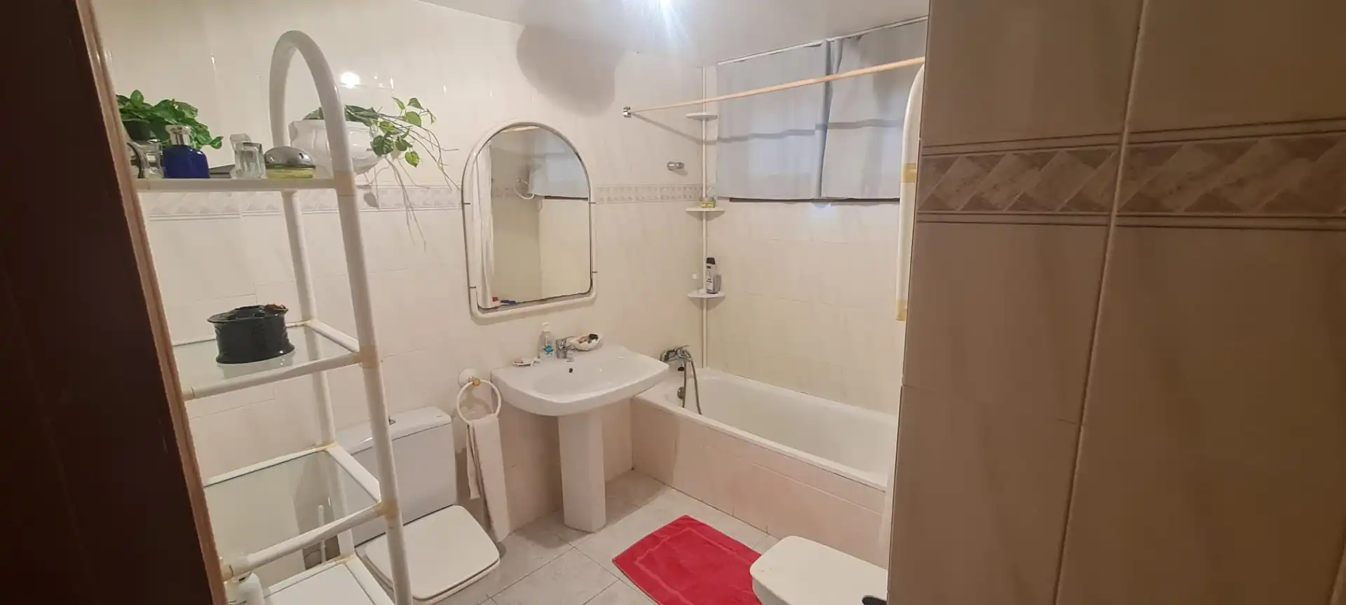 Badezimmer von Einfamilien-Reihenhaus zum Verkauf in Alcalà de Xivert mit Klimaanlage, Terrasse und Möbliert