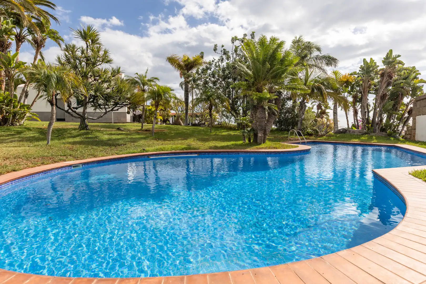 Piscina de Casa o xalet en venda en Candelaria amb Aire condicionat, Jardí privat i Terrassa