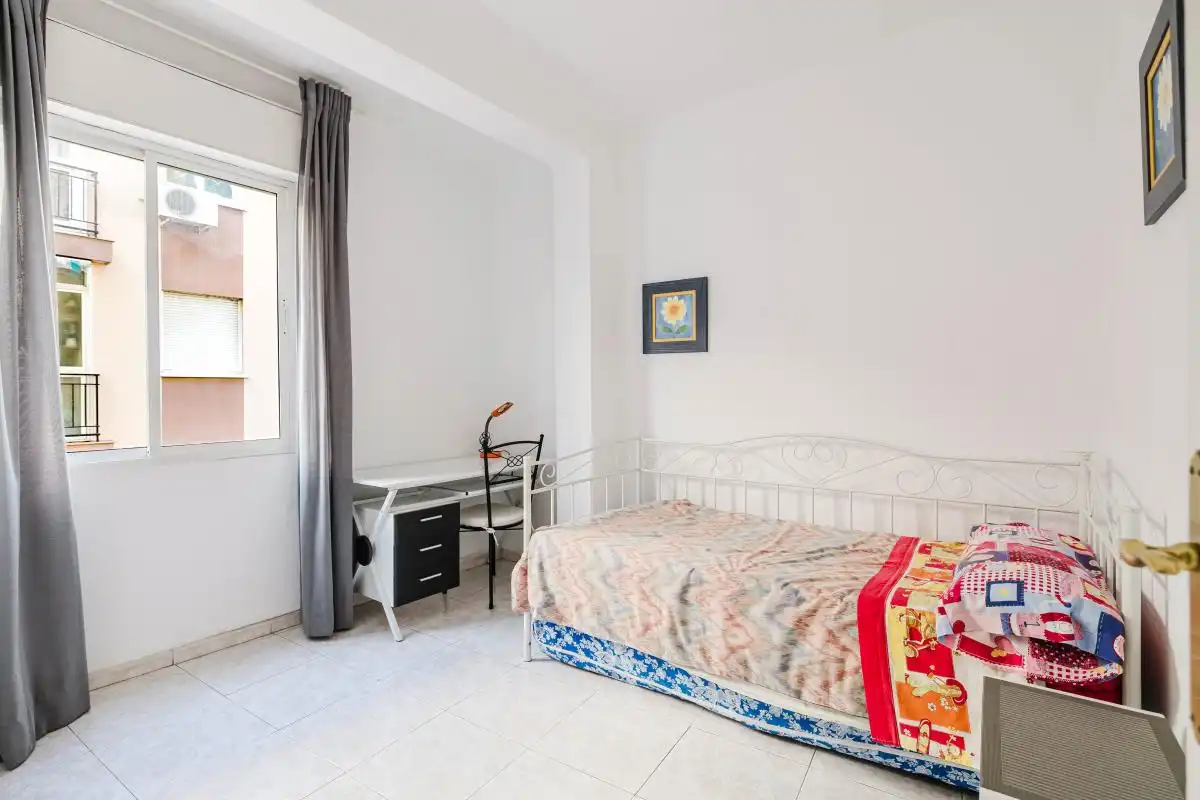 Habitación de Piso en venta en Málaga con Aire acondicionado, Calefacción y Terraza