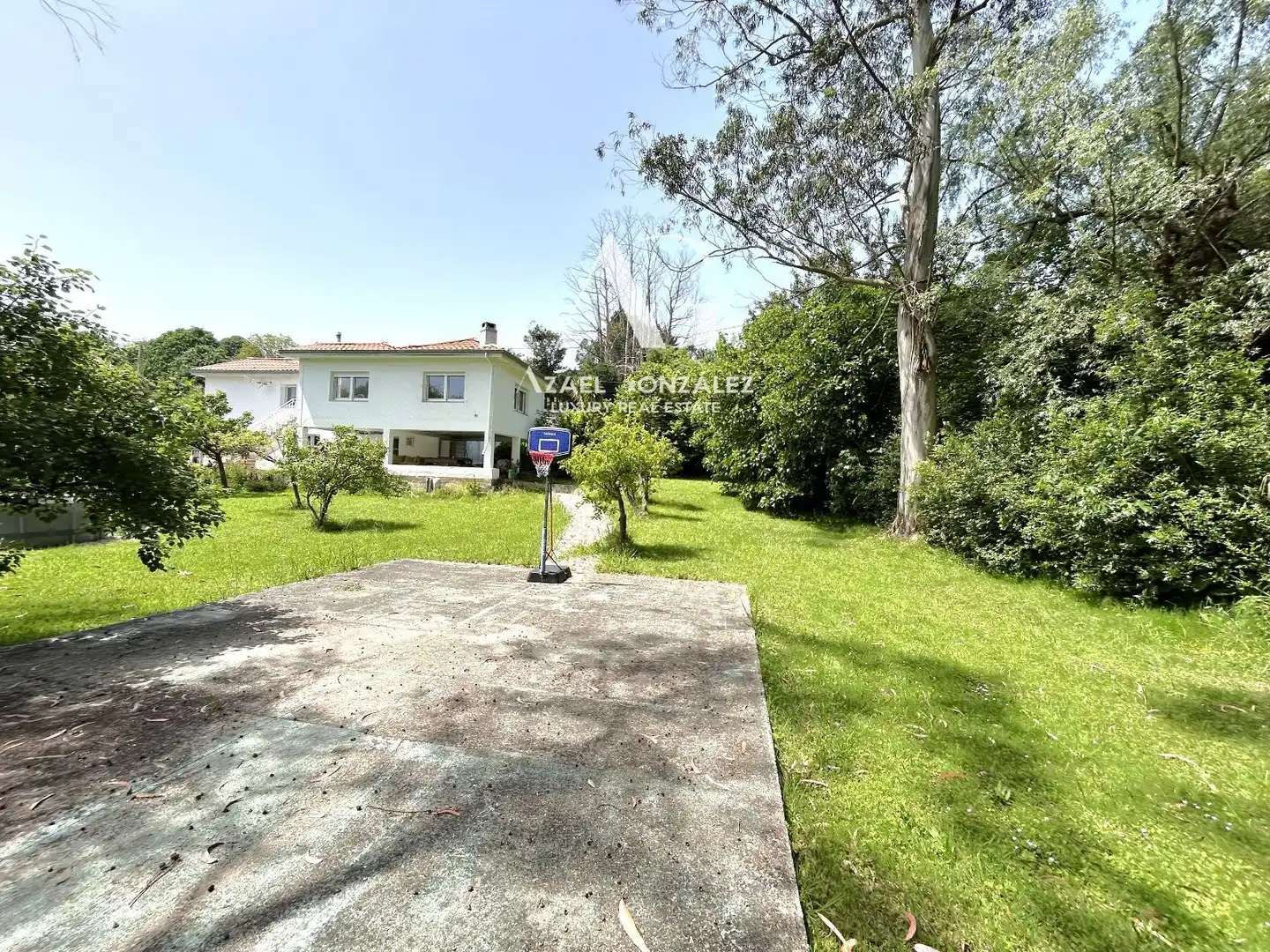Exterior view of Houses for sale in Miengo  with Heating and Furnished