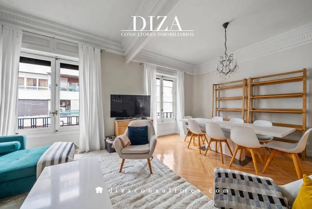 Piso en Venta en De Zurbano en Almagro