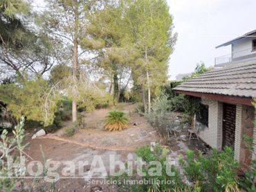 Chalet con piscina en venta en Calle san julian -els pous