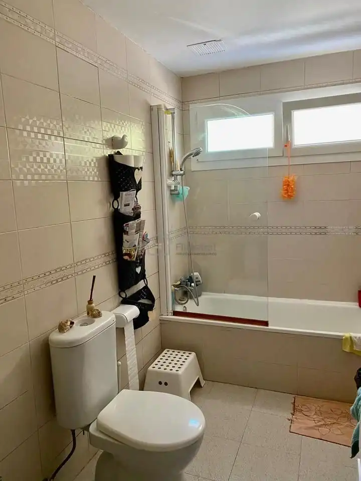Baño de Casa o chalet en venta en Callosa d'en Sarrià con Aire acondicionado, Jardín privado y Terraza
