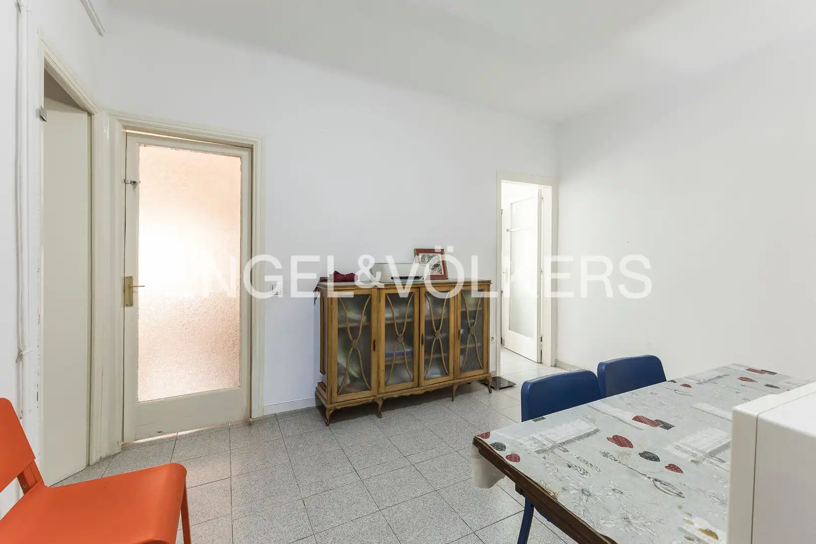 Flat for sale in Barcelona  with Heating