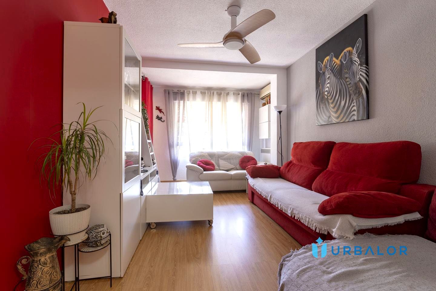 Living room of Flat for sale in Alcorcón  with Air Conditioner, Heating and Terrace