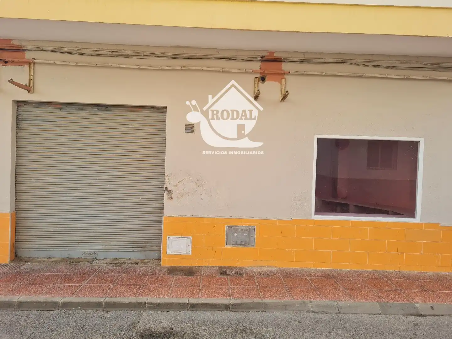 Local en venta en Huércal de Almería con Internet y Alarma