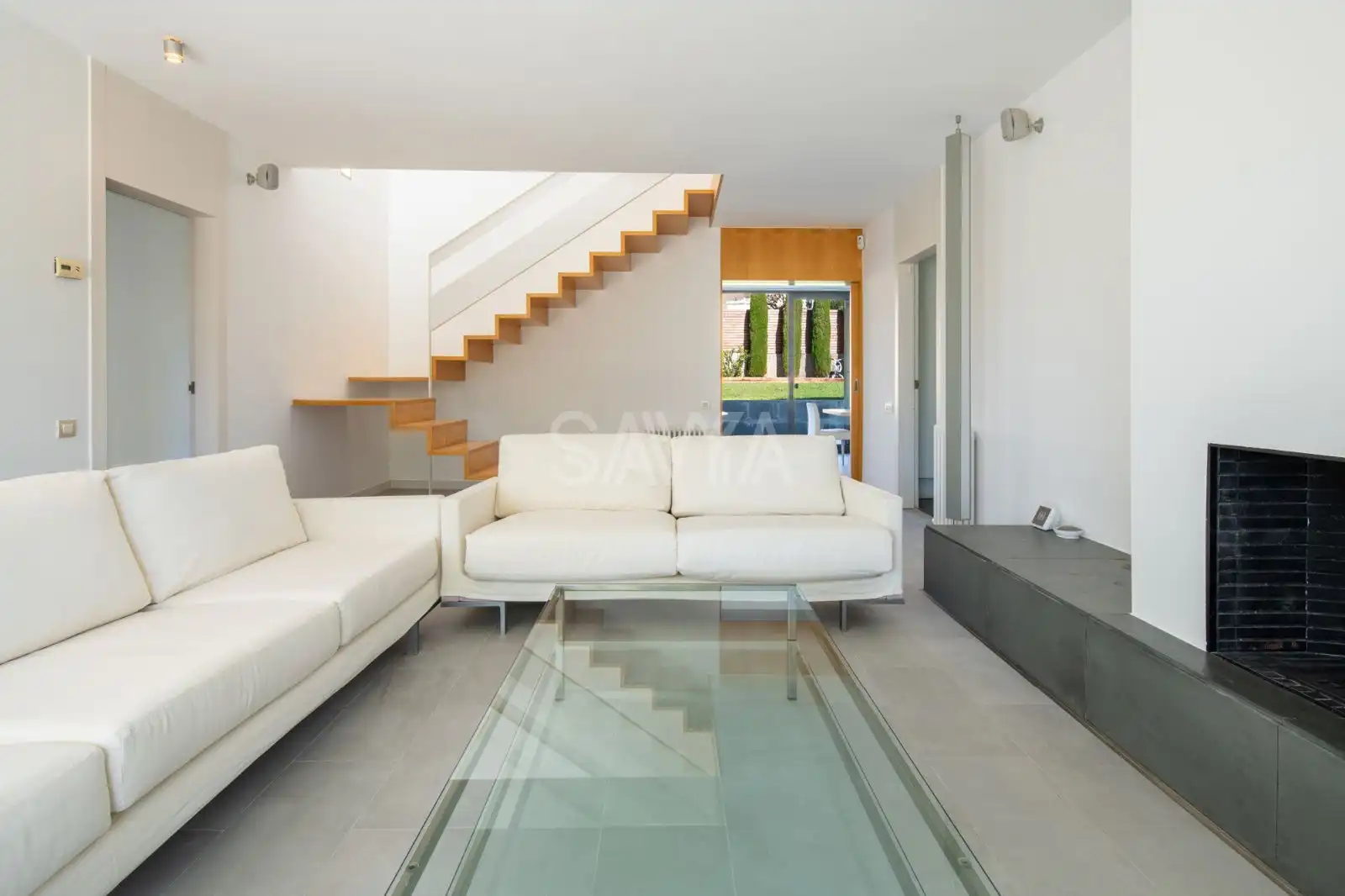 Living room of Houses for sale in Sant Just Desvern  with Air Conditioner, Heating and Parquet flooring