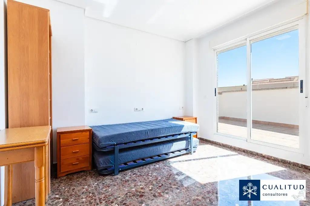 Bedroom of Flat for rent in Castellón de la Plana / Castelló de la Plana  with Air Conditioner, Terrace and Oven