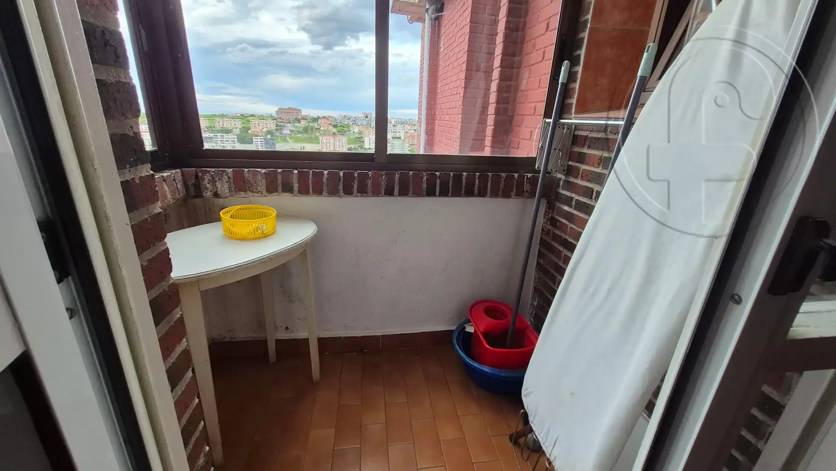 Flat with terrace to rent in Avenida de los Castros, imagen 9