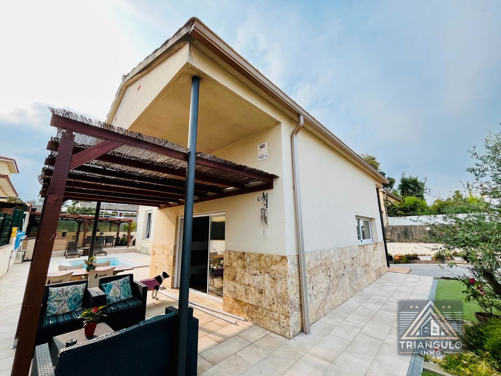 Vista exterior de Casa o xalet en venda en Santa Coloma de Farners amb Aire condicionat, Calefacció i Jardí privat