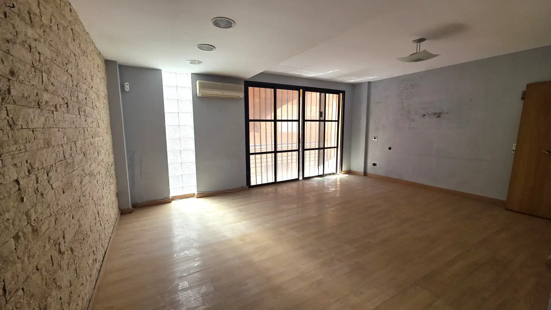 Flat for sale in Sollana  with Air Conditioner, Terrace and Oven