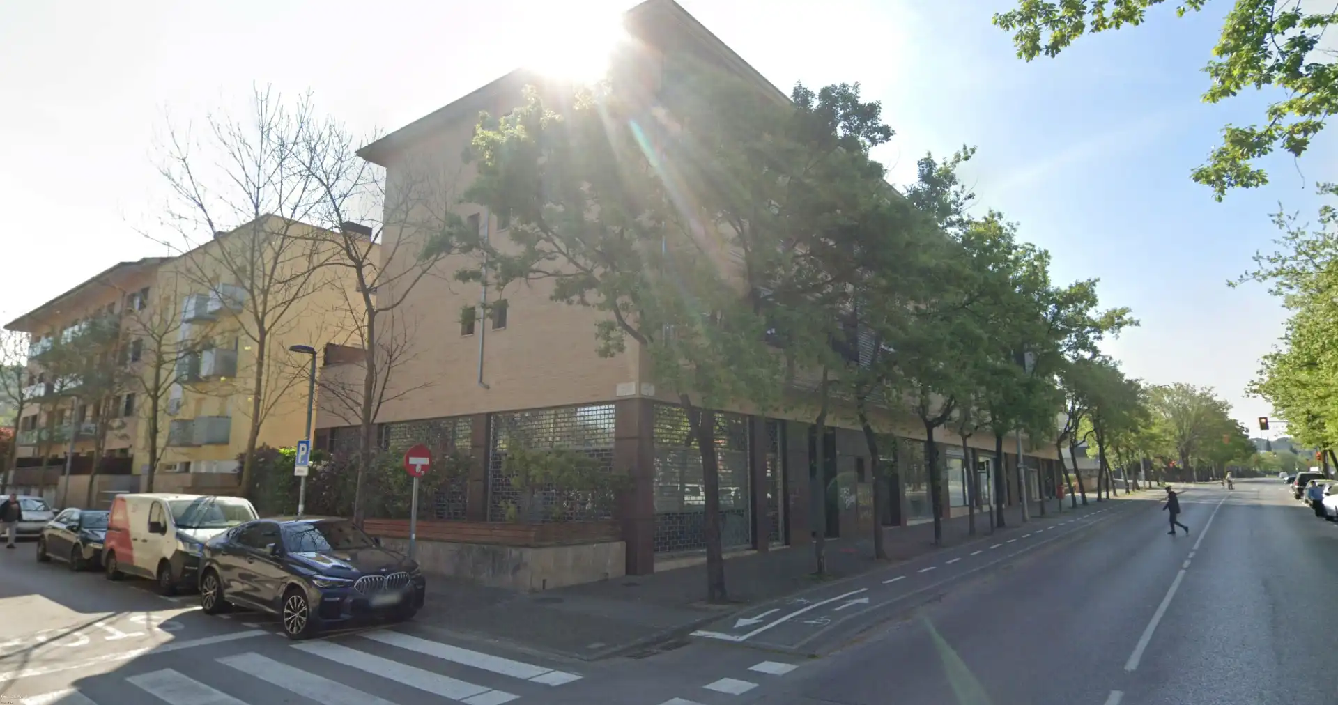 Vista exterior de Pis en venda en Girona amb Calefacció, Parquet i Moblat