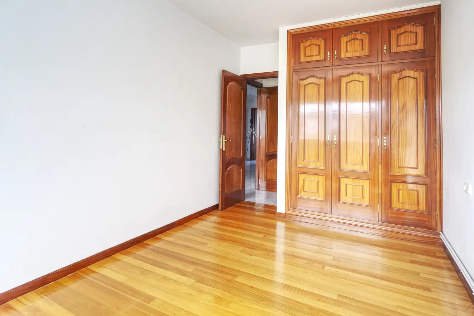 Habitación de Edificio en venta en Padrón