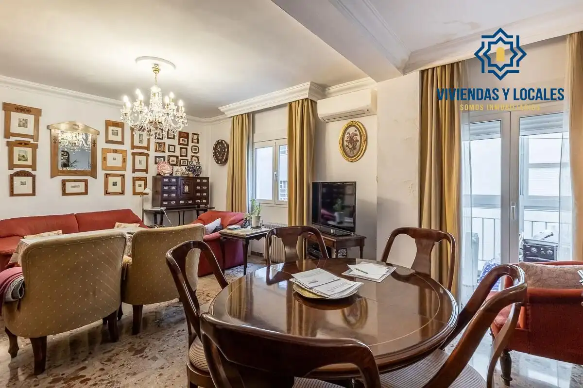 Apartament amb terrassa en venda a Ronda, imagen 4
