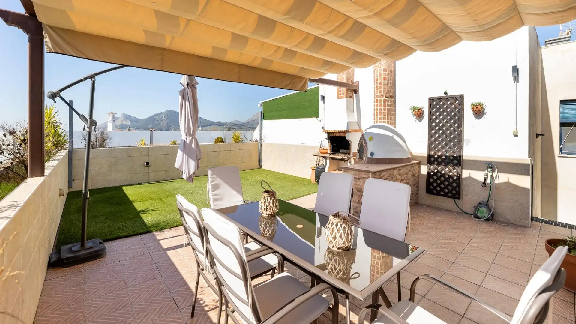 Ático en venta en Calle Gardenia