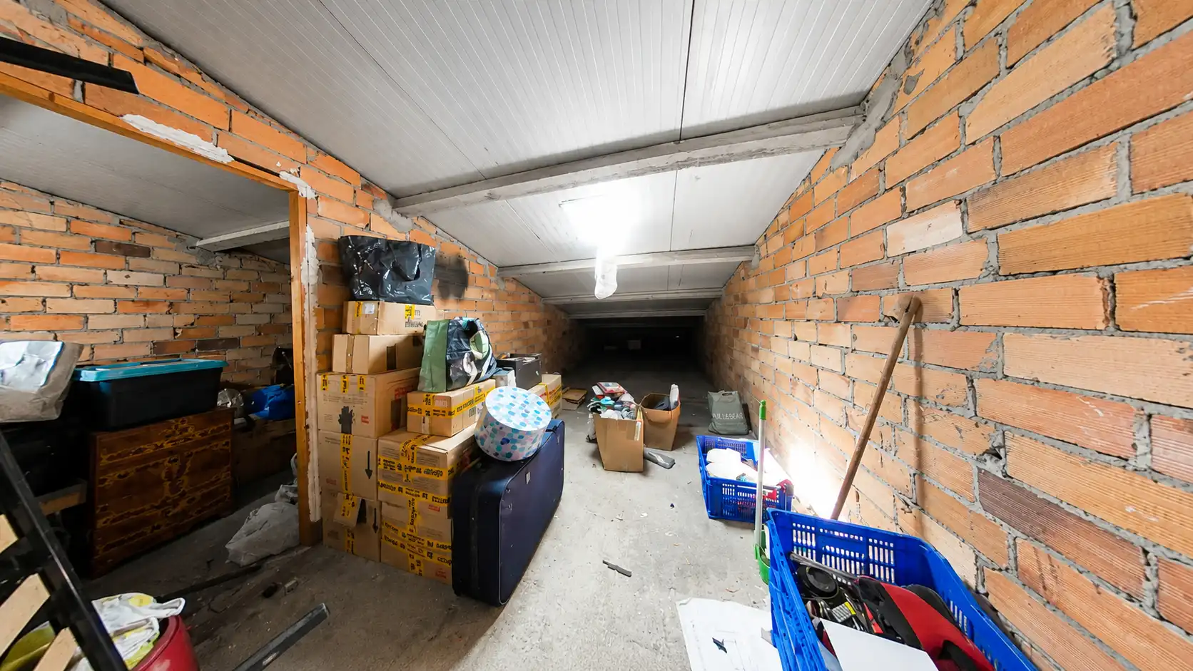 Piso en venta en Vigo  con Trastero y Amueblado