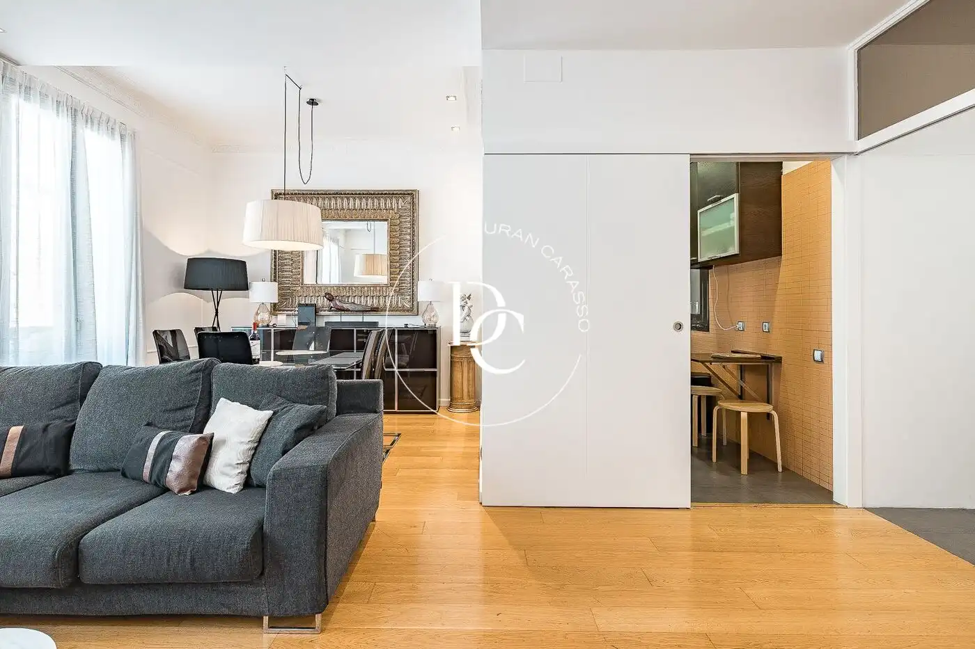 Piso con ascensor en venta en Carrer de Pau Claris, imagen 5