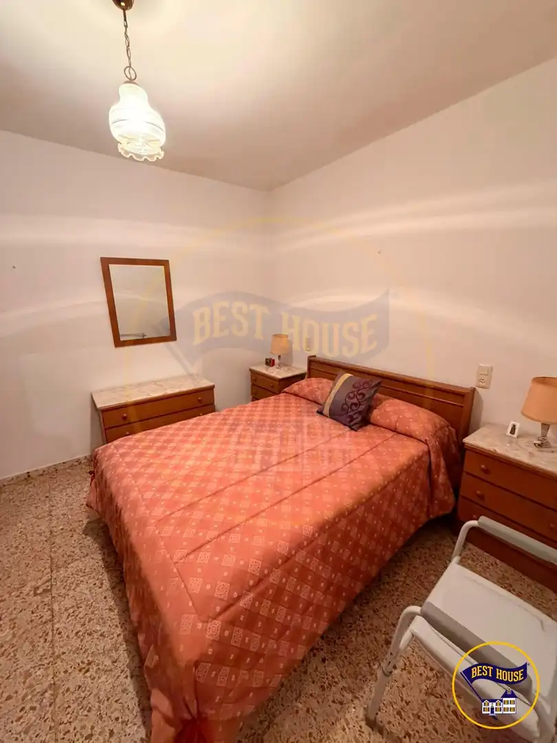 Habitación de Finca rústica en venta en Mira con Terraza y Amueblado