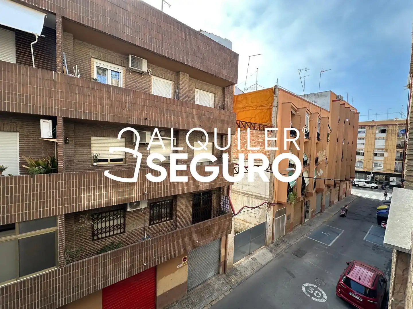 Exterior view of Flat for rent in Alfafar  with Air Conditioner, Terrace and Furnished