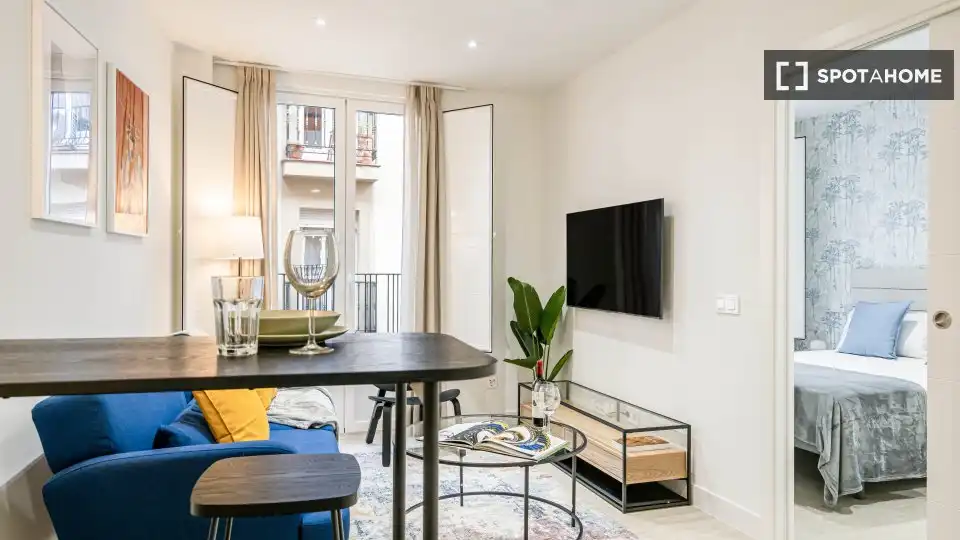 Flat with terrace to rent in Centro, imagen 3