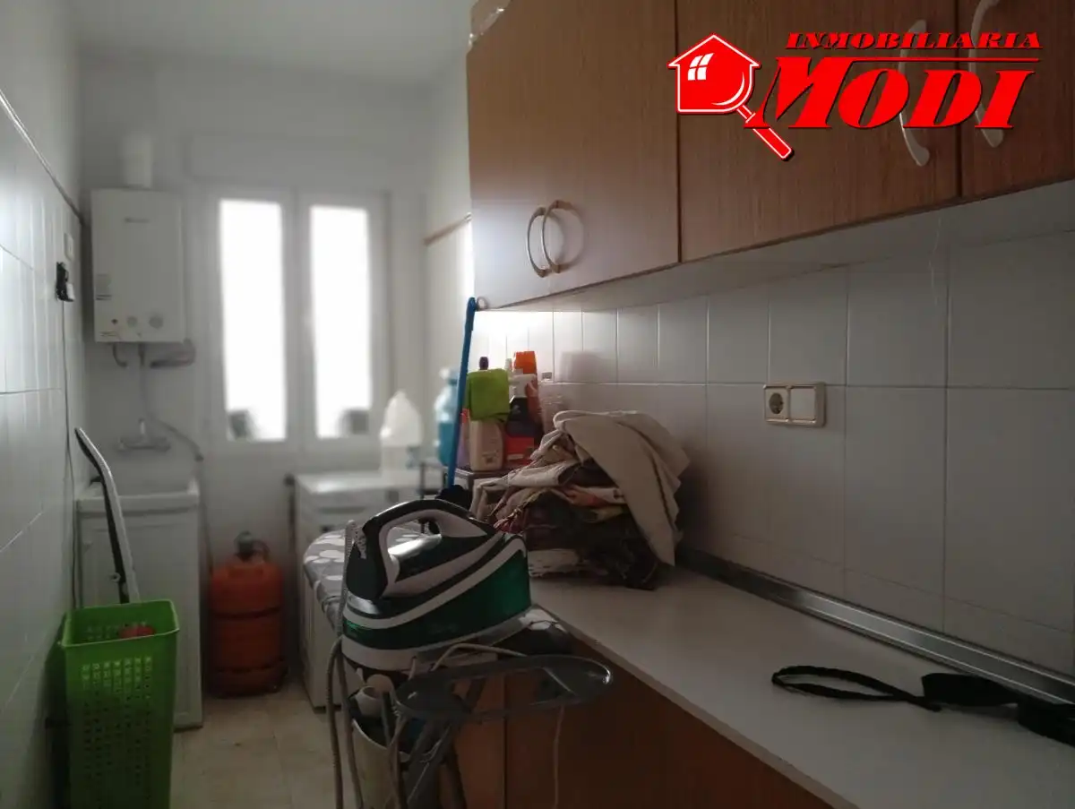 Local comercial en venda a Barrio de la Vega, imagen 19