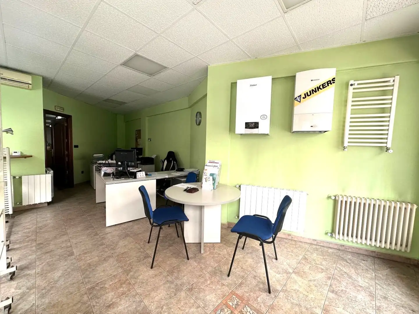 Local comercial en venda a Centro - Albiz - Markonzaga, imagen 2