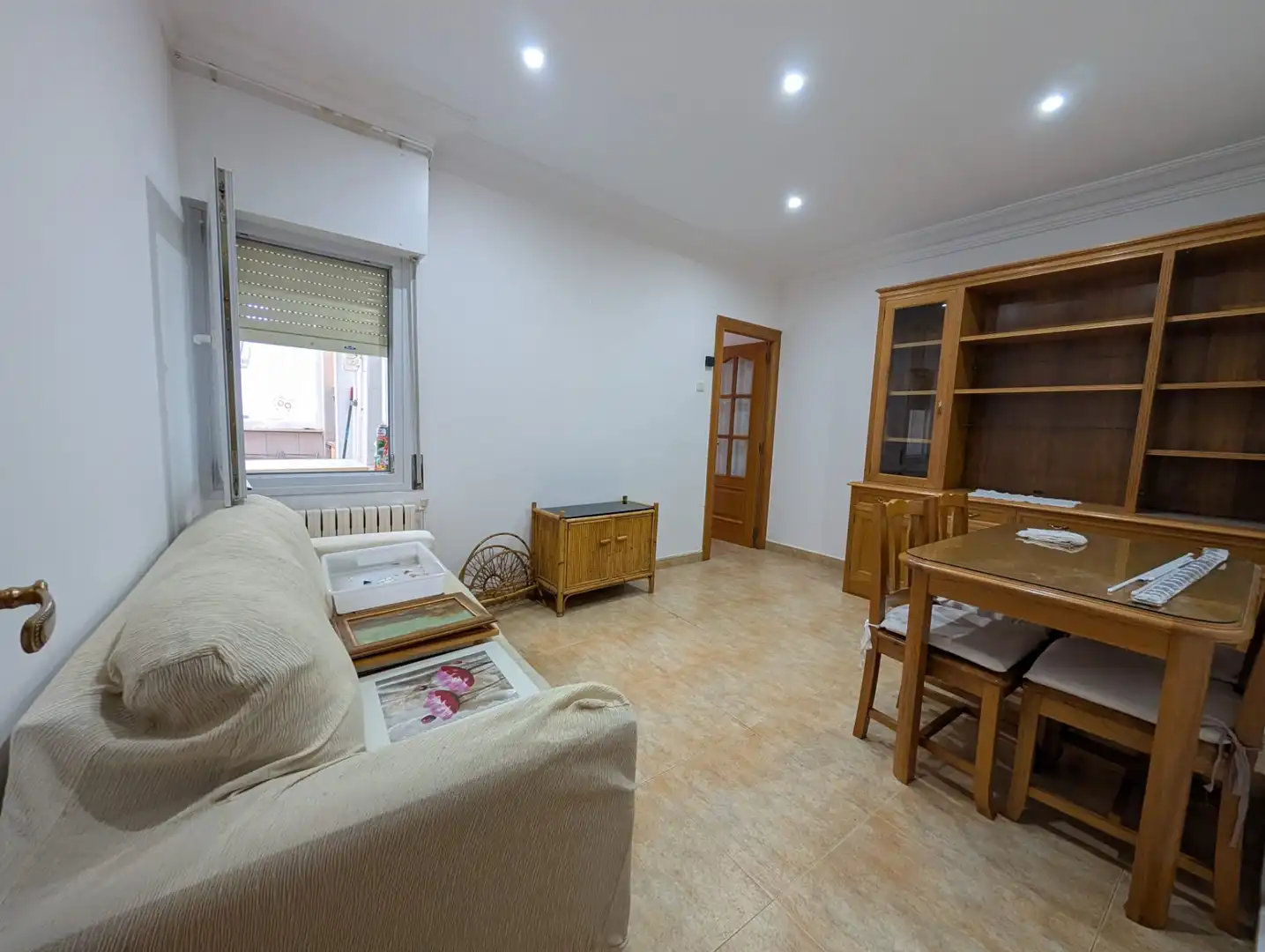 Sala d'estar de Pis de lloguer en Santander amb Calefacció, Moblat i Forn