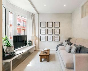 Sala d'estar de Apartament per a compartir en  Barcelona Capital amb Terrassa