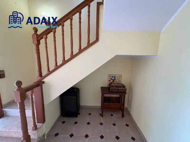 Casa o chalet en venta en Roda de Berà con Terraza, Trastero y Horno