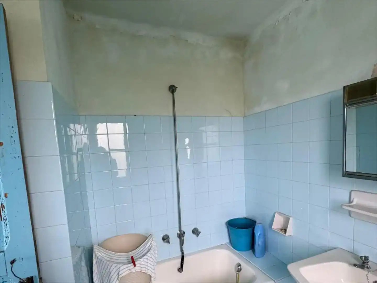 Bany de Casa o xalet en venda en Carballeda de Avia