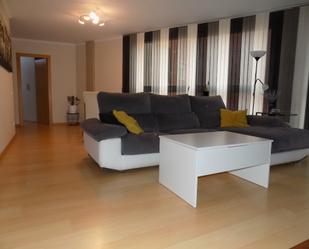 Living room of Flat for sale in Montcada i Reixac  with Air Conditioner, Heating and Parquet flooring