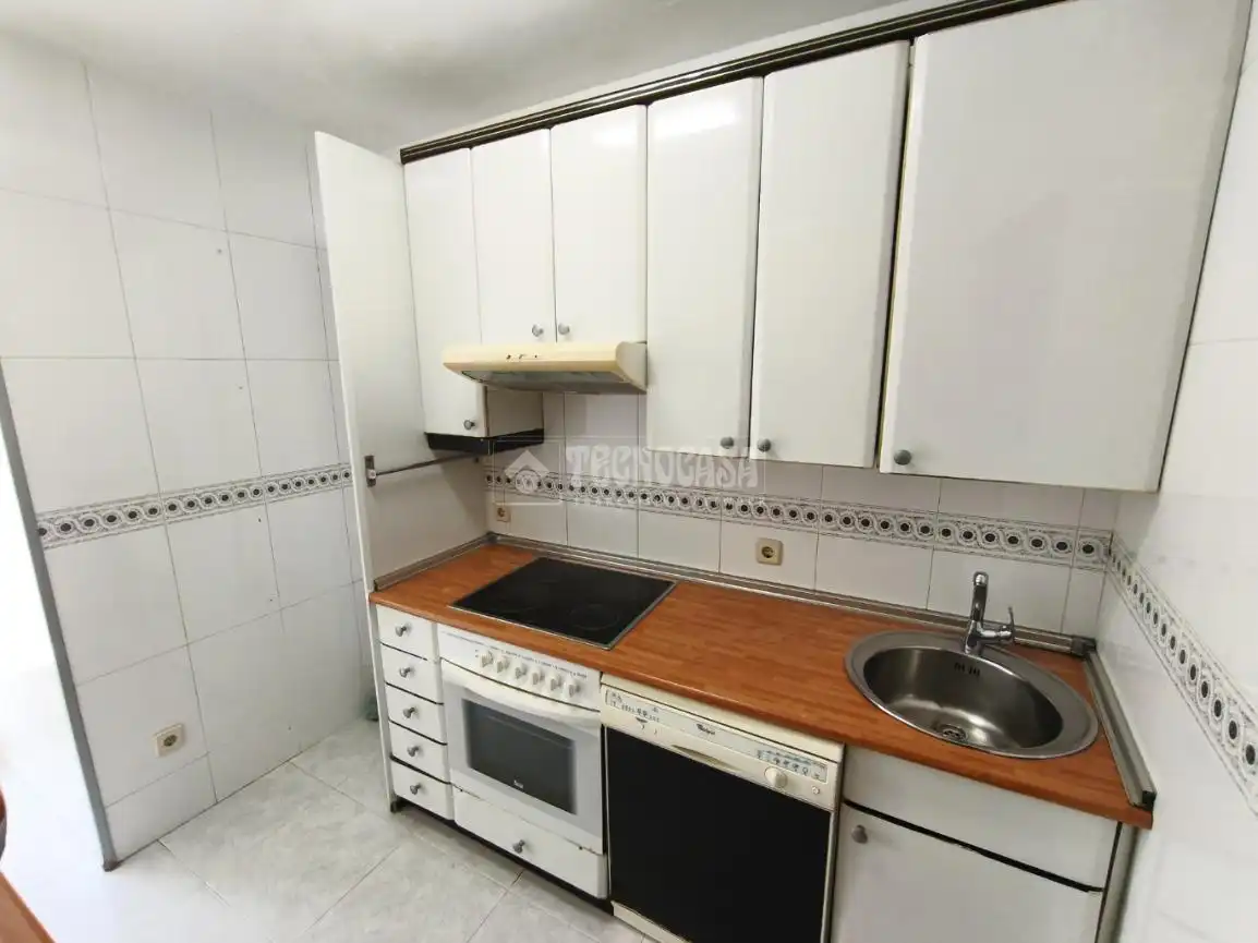 Cocina de Piso en venta en Alcorcón con Aire acondicionado, Calefacción y Terraza