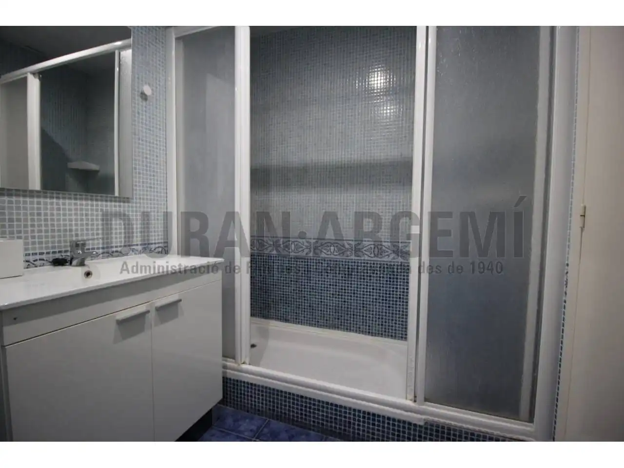 Flat with terrace for sale in Avenida Abat Marcet, imagen 18