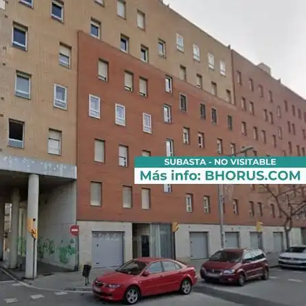 Außenansicht von Maisonette zum Verkauf in Sant Adrià de Besòs
