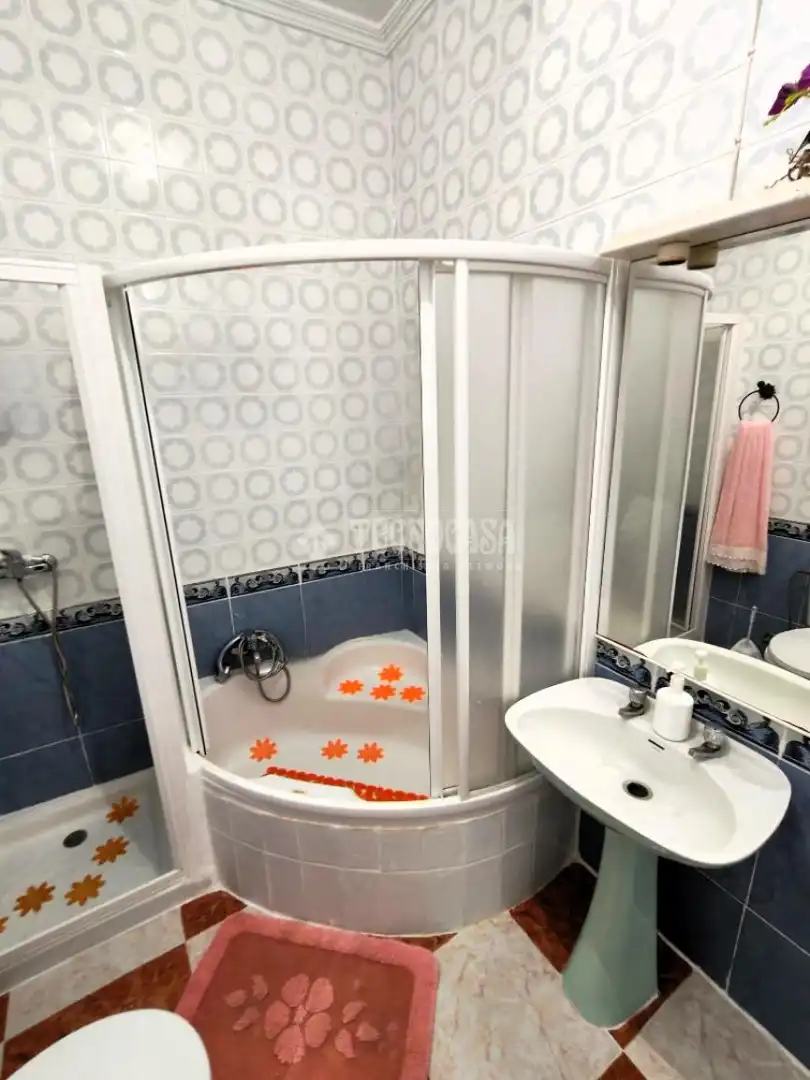 Baño de Casa o chalet en venta en La Lantejuela  con Aire acondicionado, Terraza y Balcón