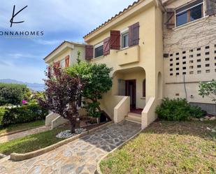 Exterior view of Single-family semi-detached for sale in La Nucia  with Air Conditioner, Heating and Private garden